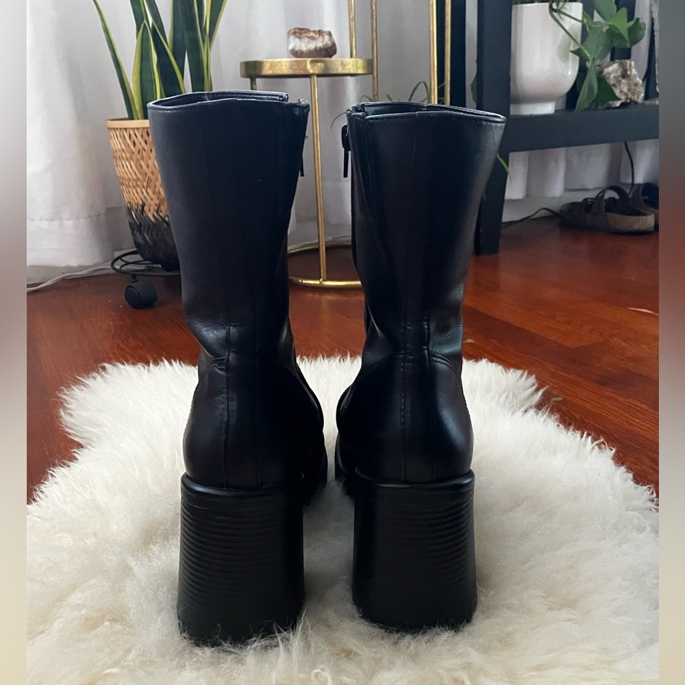 Steve Madden Black Heeled Boots - Picture 2 of 10